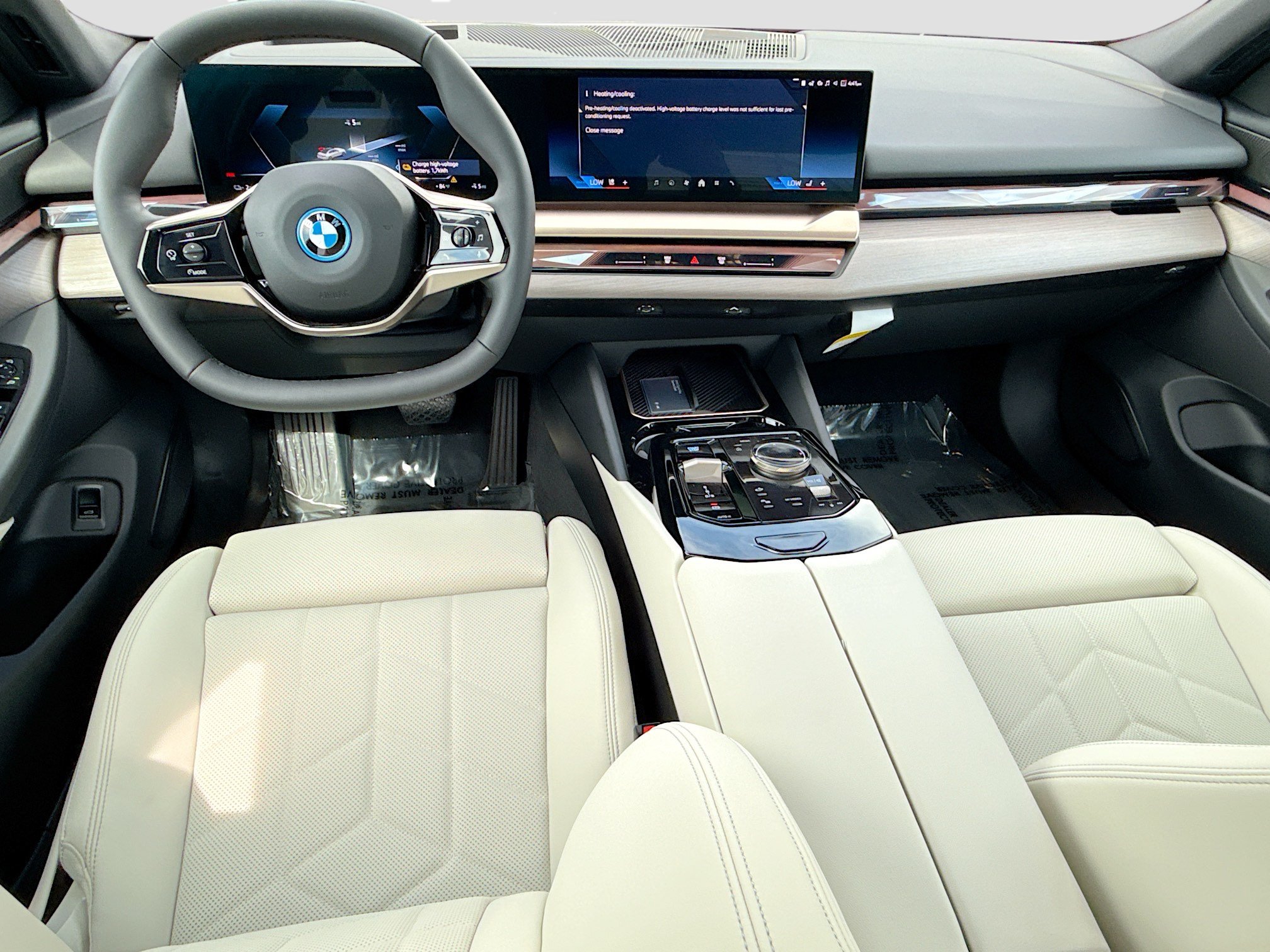 New 2027 BMW i5 xDrive40 AWD/4WD image 15