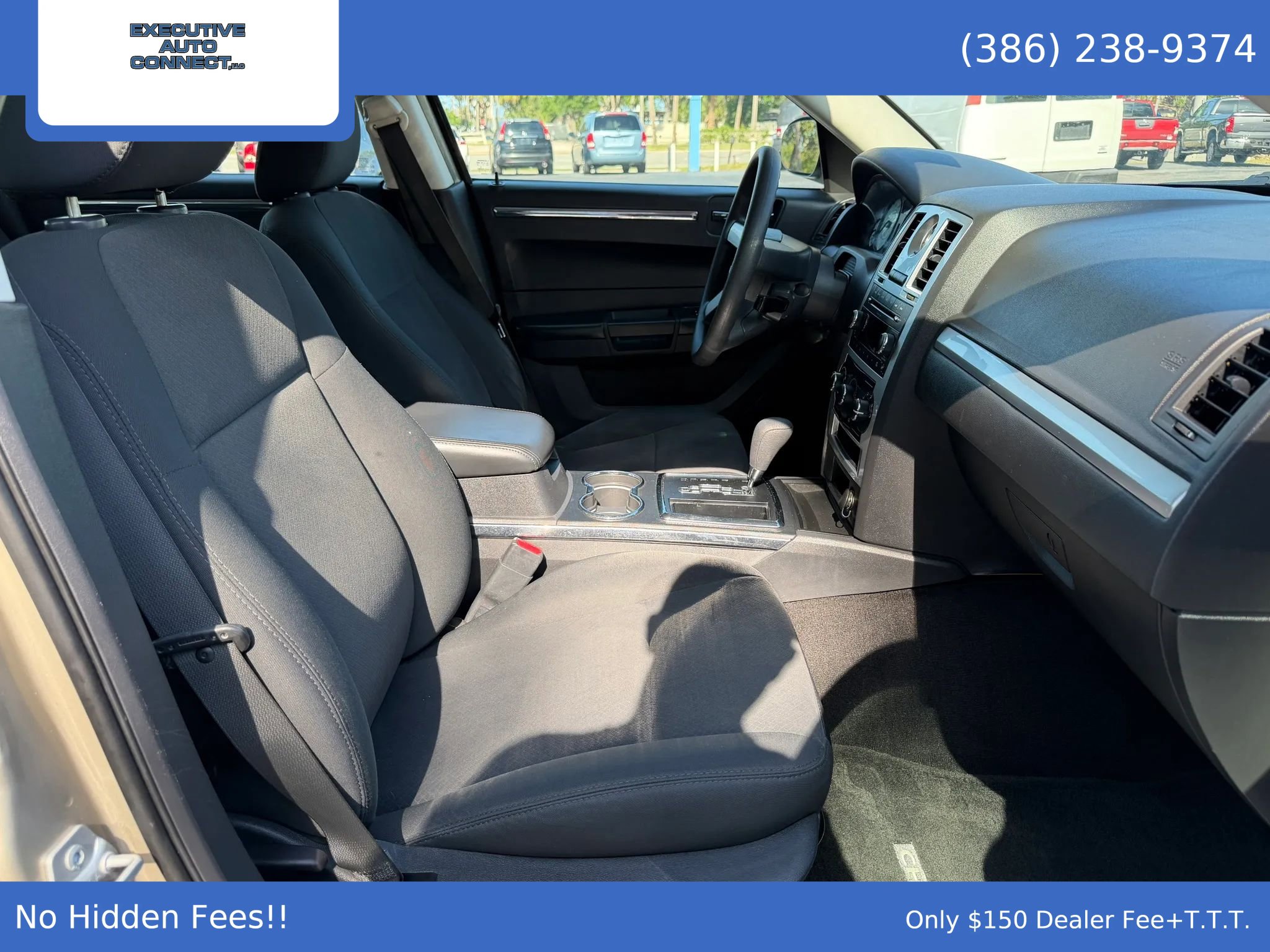 Used 2009 Chrysler 300 LX RWD image 16