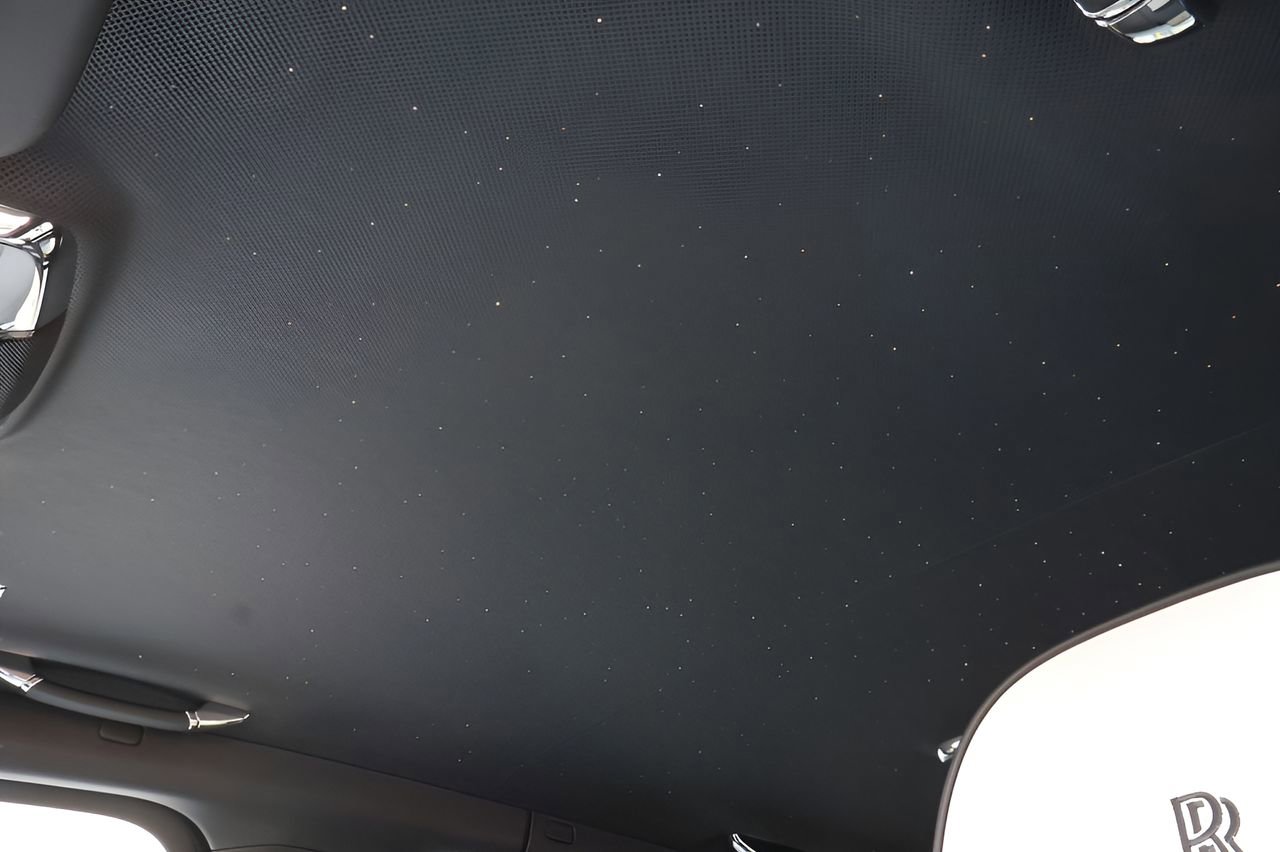 New 2026 Rolls-Royce Cullinan image 32