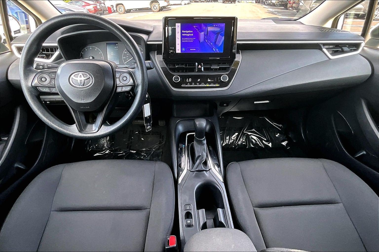 Used 2024 Toyota Corolla LE FWD image 14