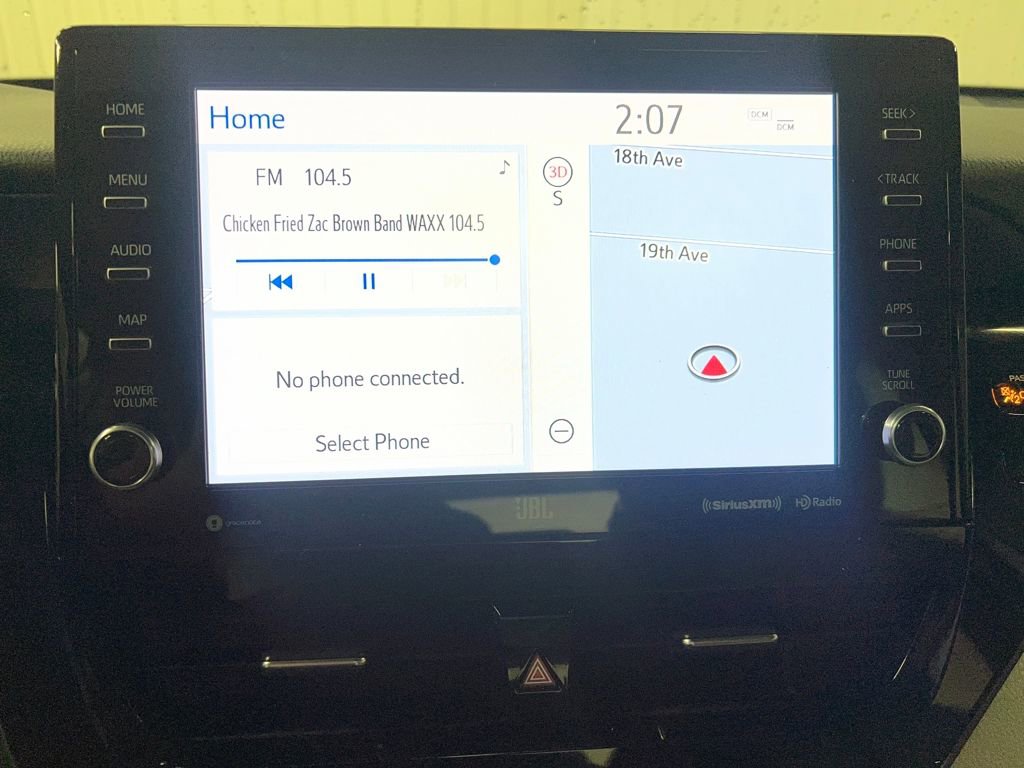 Used 2024 Toyota Camry XLE w/ Navigation Package image 21