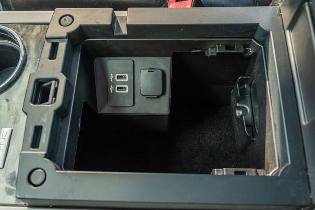 Used 2017 Ford Expedition Limited w/ Equipment Group 301A image 32