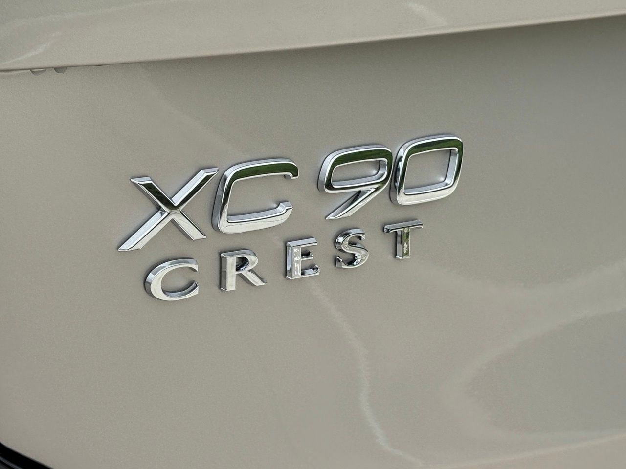 New 2026 Volvo XC90 B6 Plus w/ Protection Package Premier AWD/4WD image 7