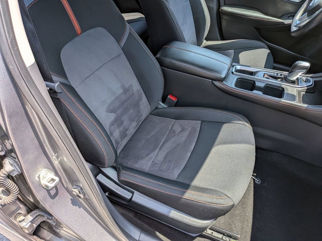 Used 2021 Nissan Sentra SR FWD image 24