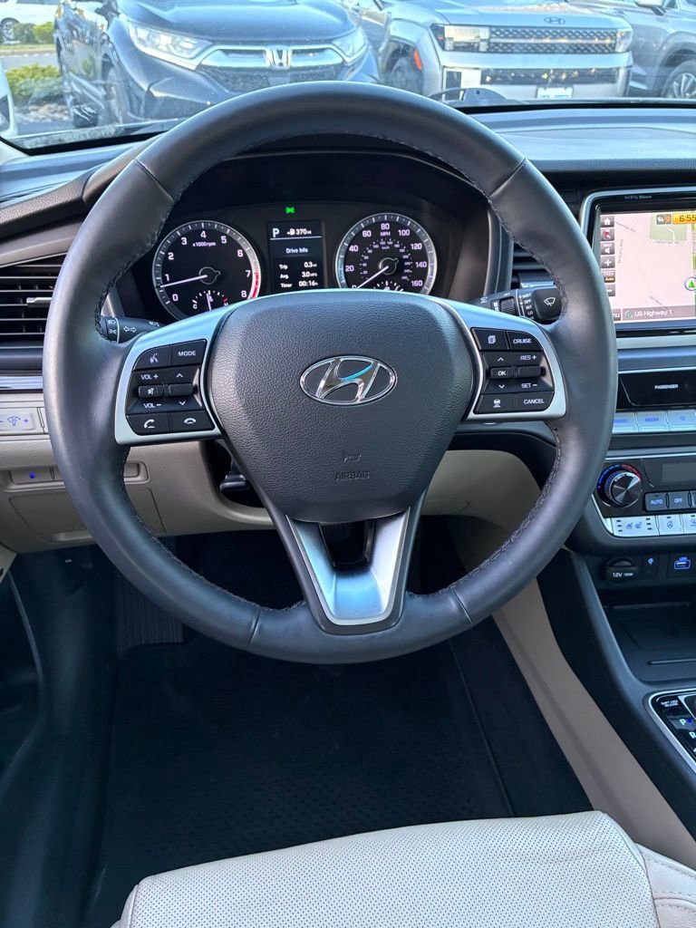 Used 2019 Hyundai Sonata Limited w/ Ultimate Package 04 FWD image 26