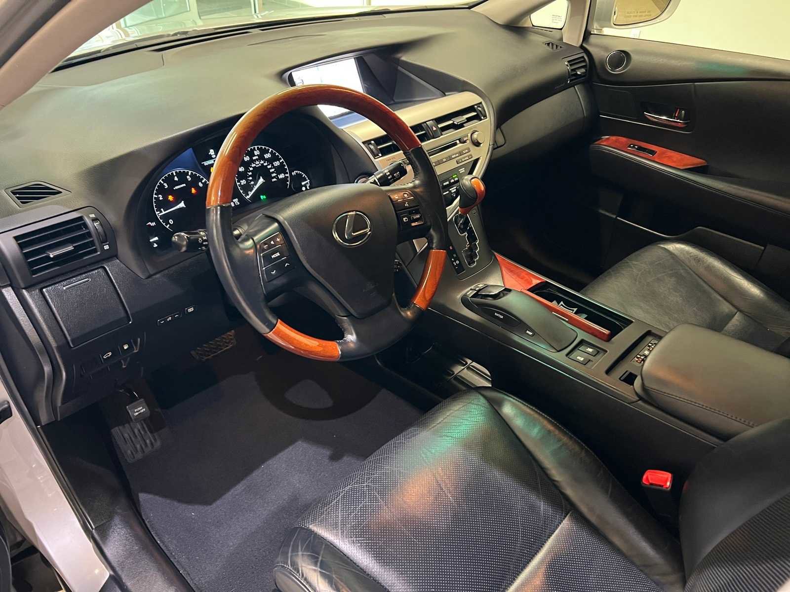 Used 2012 Lexus RX 350 AWD image 2