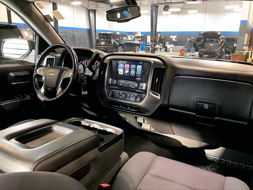 Used 2019 Chevrolet Silverado 1500 LT w/ All Star Edition AWD/4WD image 14