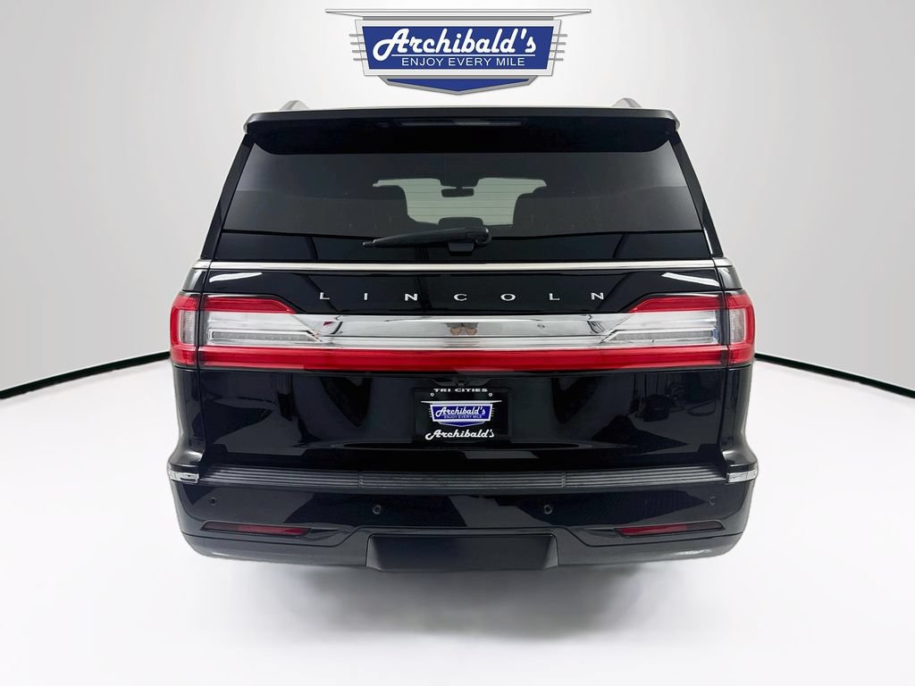 Used 2020 Lincoln Navigator L Reserve AWD/4WD image 7