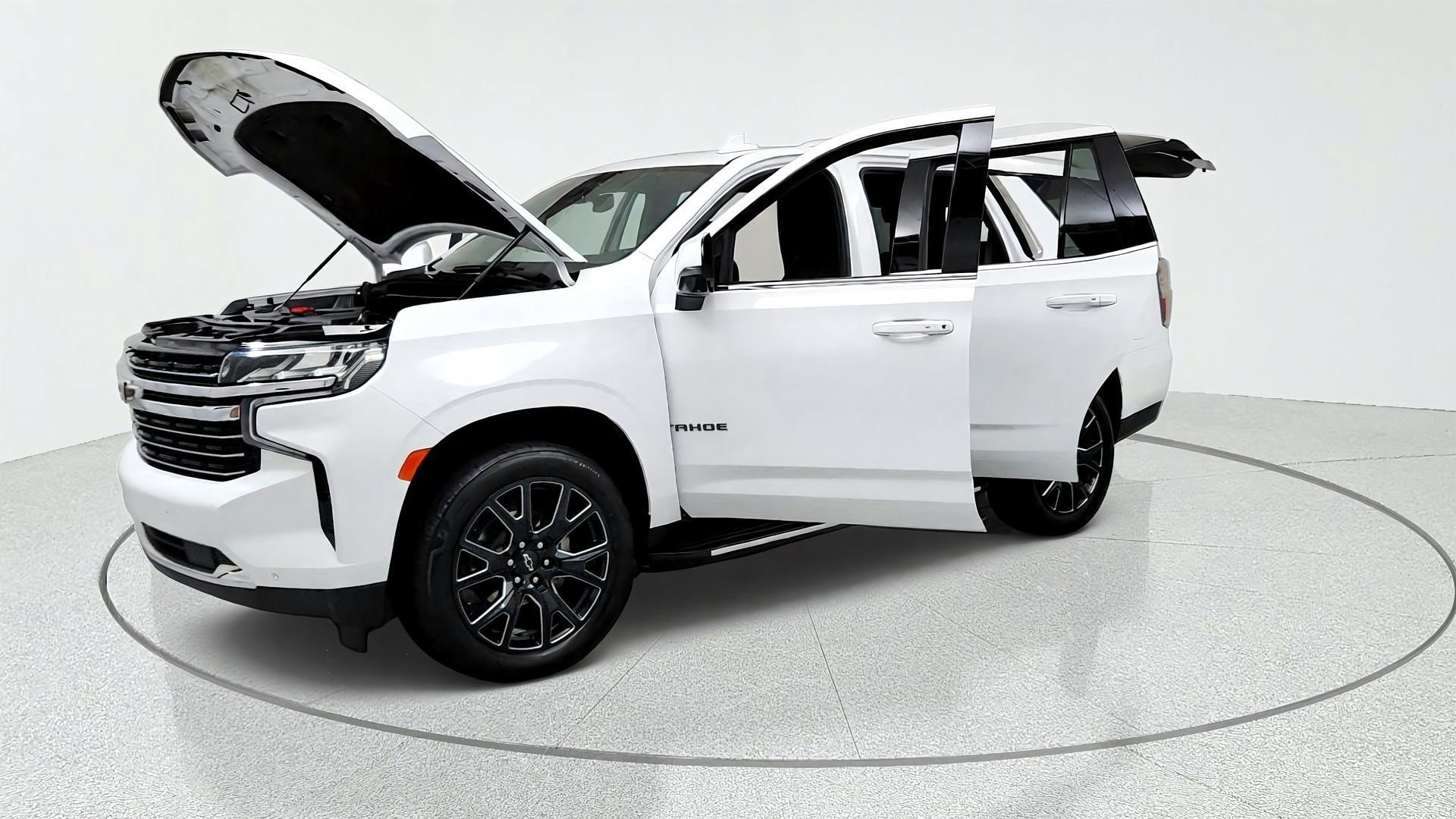 Certified 2023 Chevrolet Tahoe LT w/ LT Signature Plus Package AWD/4WD image 9