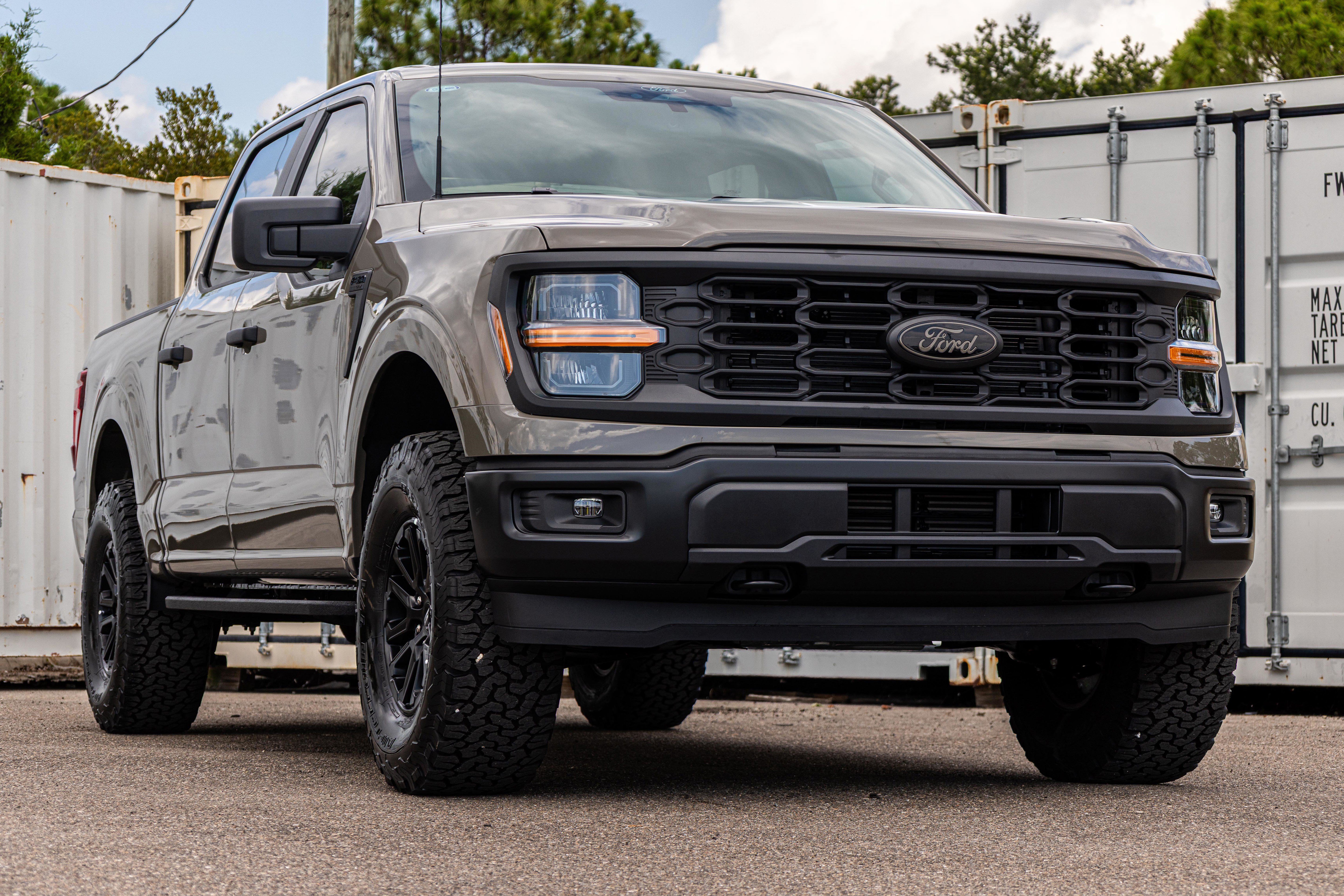 New 2026 Ford F150 STX w/ Equipment Group 201A FX4