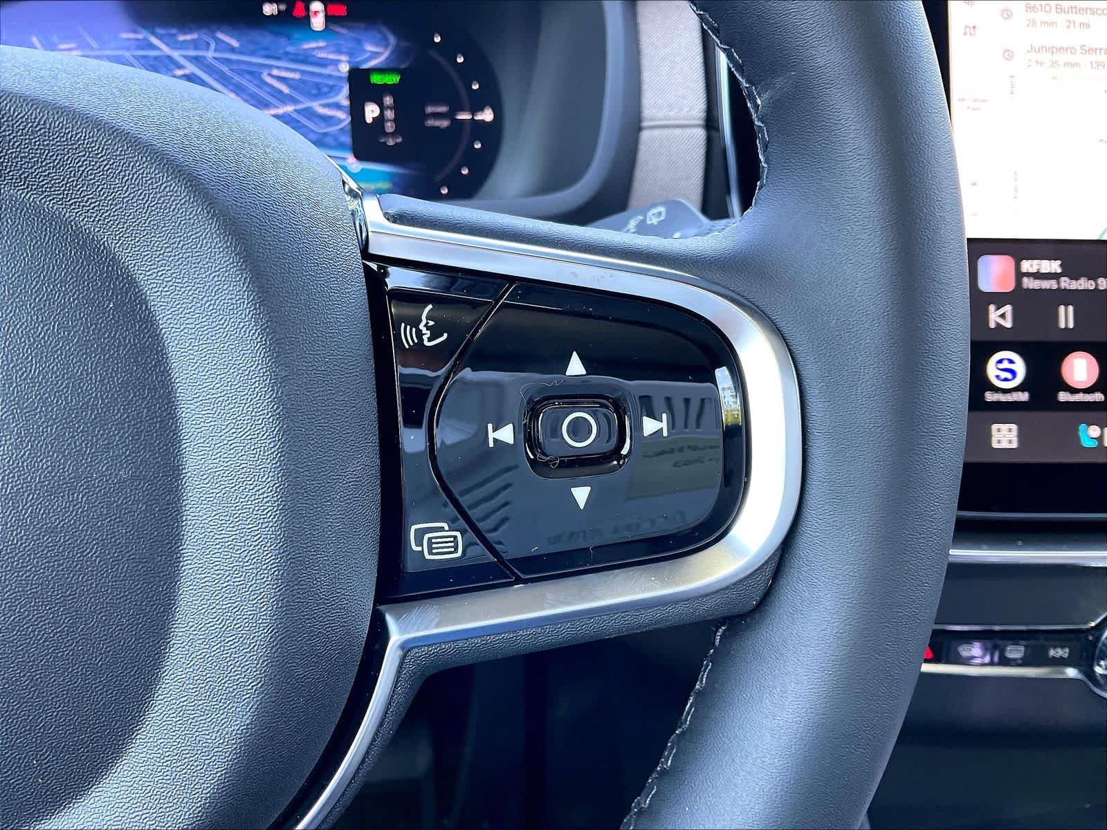 New 2026 Volvo XC90 T8 Ultra w/ Protection Package AWD/4WD image 18