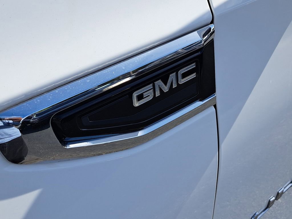 Used 2023 GMC Yukon SLT image 7