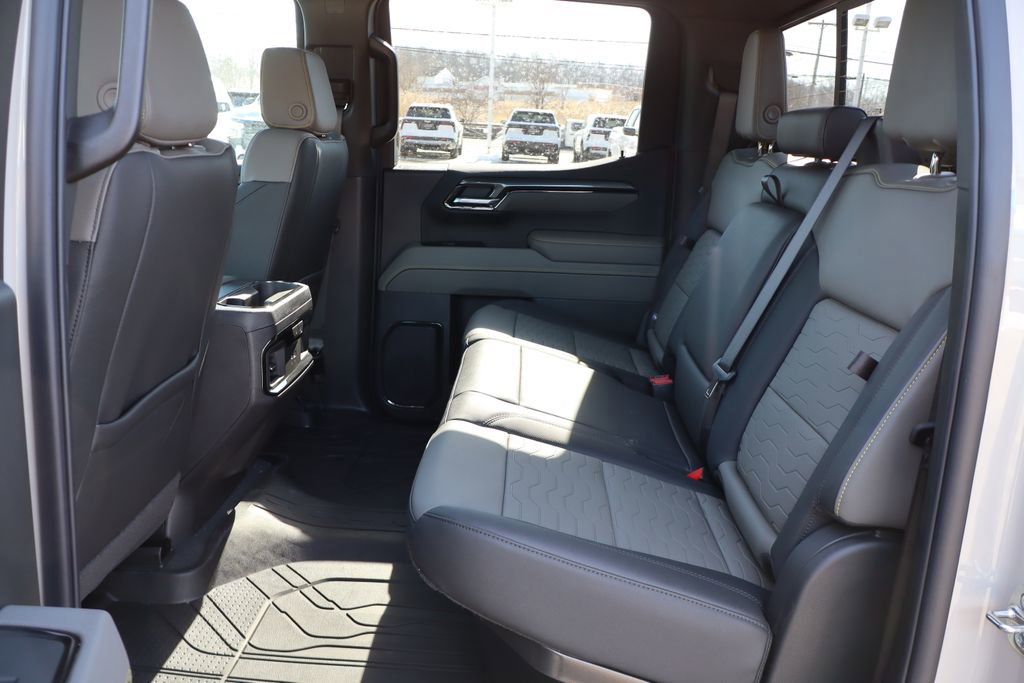 New 2026 Chevrolet Silverado 1500 ZR2 w/ LPO, Dark Essentials Package image 44