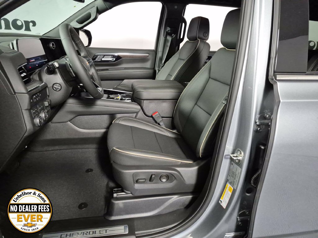 New 2027 Chevrolet Tahoe Premier w/ Sun And Tow Package AWD/4WD image 9