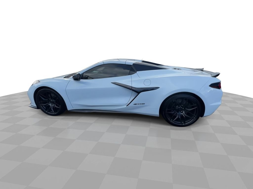 Used 2024 Chevrolet Corvette Z06 w/ Battery Protection Package image 5
