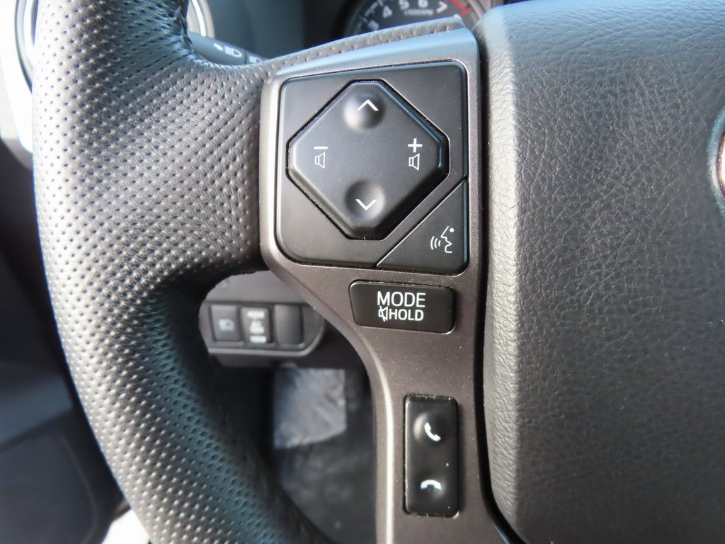 Used 2023 Toyota Tacoma TRD Off-Road image 18