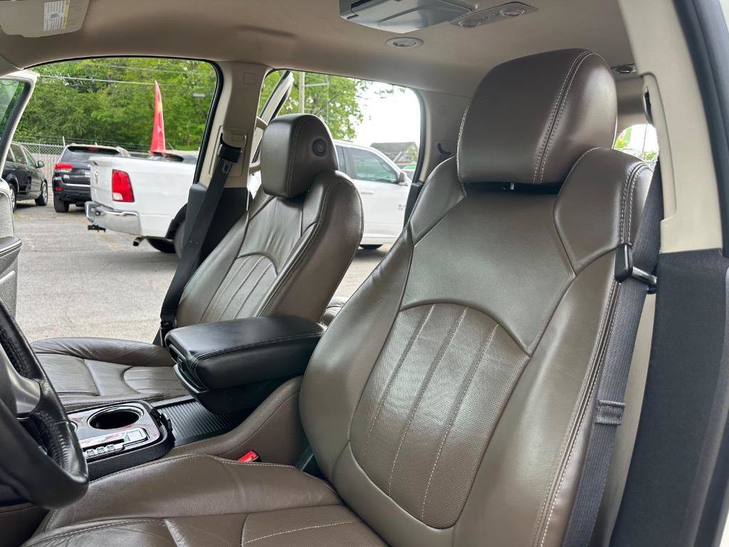 Used 2014 GMC Acadia SLT FWD image 30