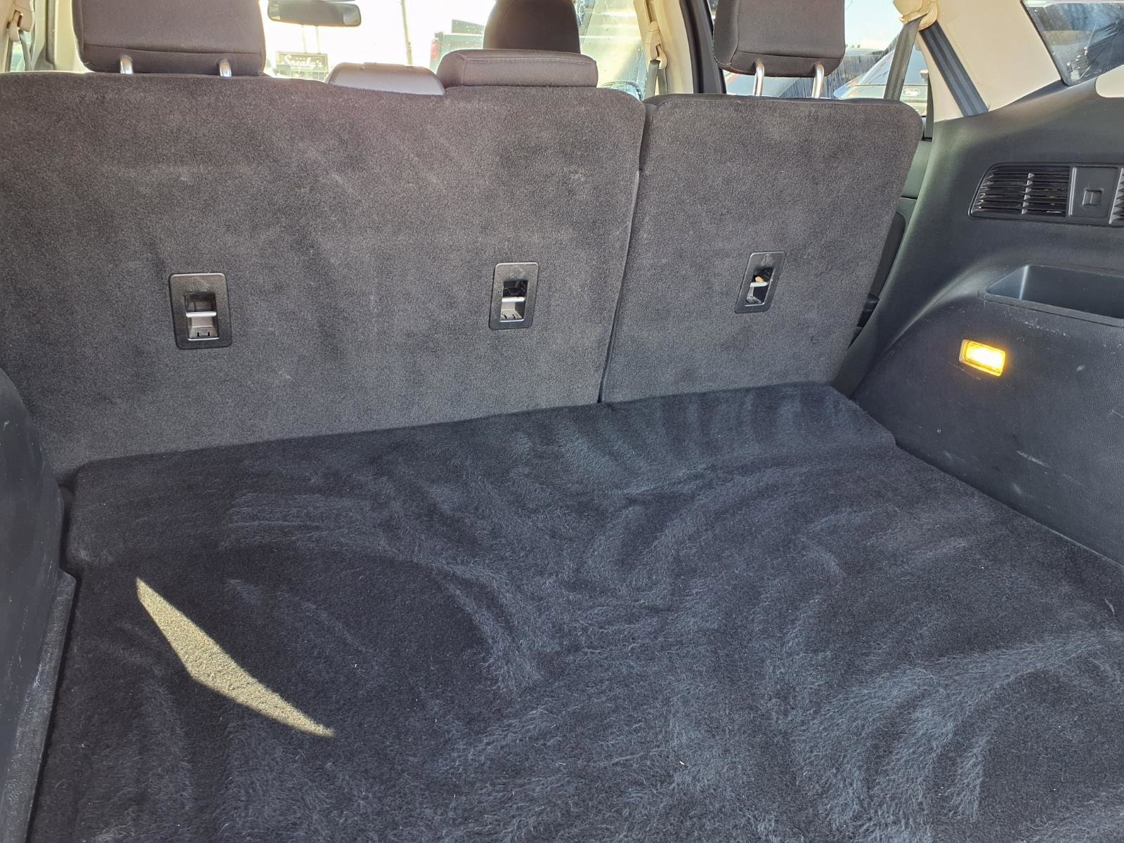 Used 2017 Ford Edge SEL image 21