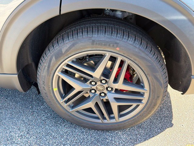 New 2027 Ford Explorer ST-Line w/ Premium Package AWD/4WD image 6