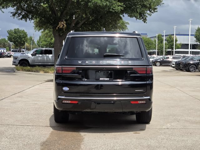 Certified 2024 Jeep Wagoneer L Series II w/ Flexible Seating Group AWD/4WD image 6