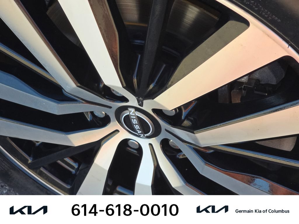 Used 2023 Nissan Pathfinder Platinum AWD/4WD image 12