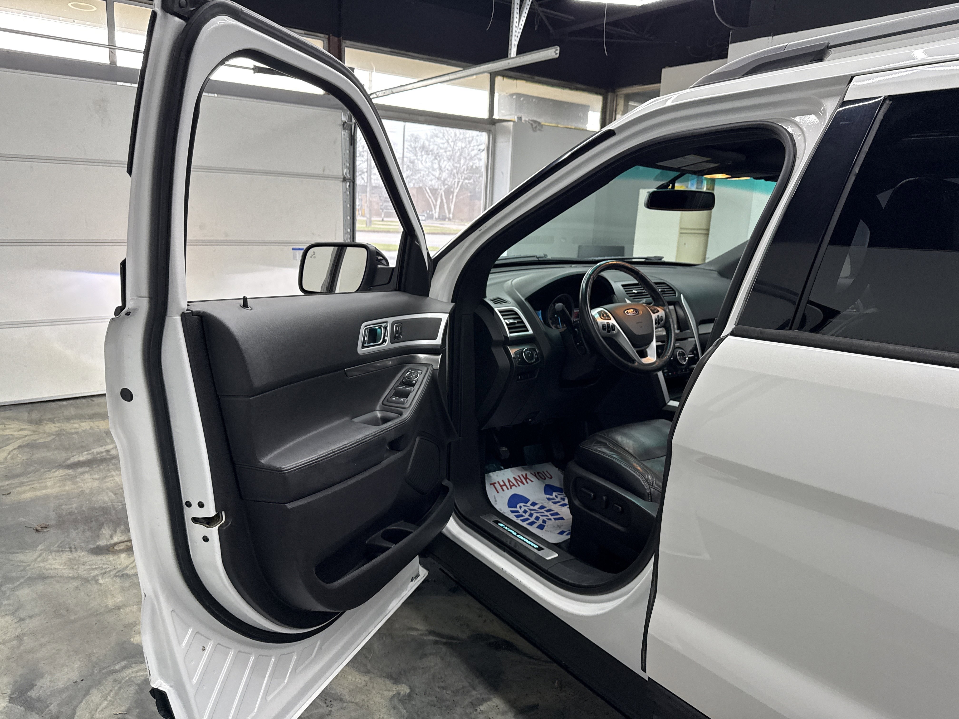 Used 2014 Ford Explorer Sport image 11