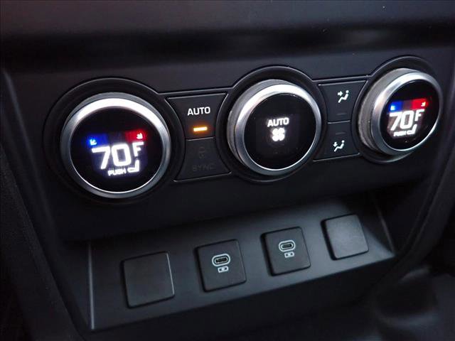 Used 2024 Land Rover Defender 110 V8 image 10