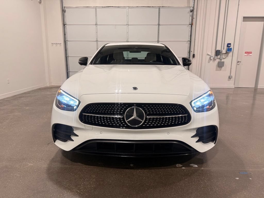 Used 2022 Mercedes-Benz E 350 Sedan w/ AMG Line Exterior image 2