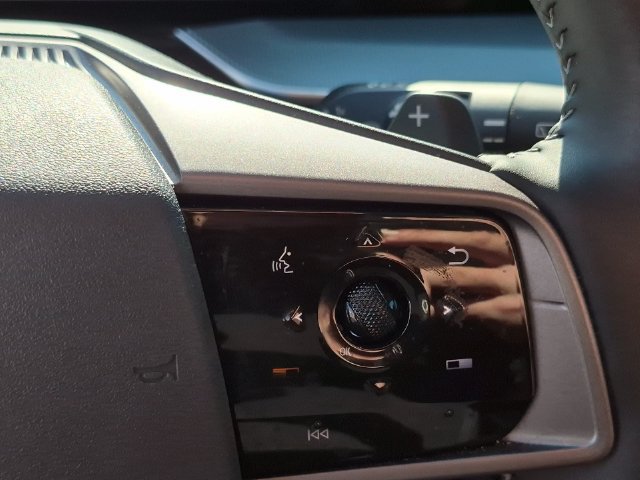 Used 2025 Nissan Murano SL w/ Cargo Package AWD/4WD image 20