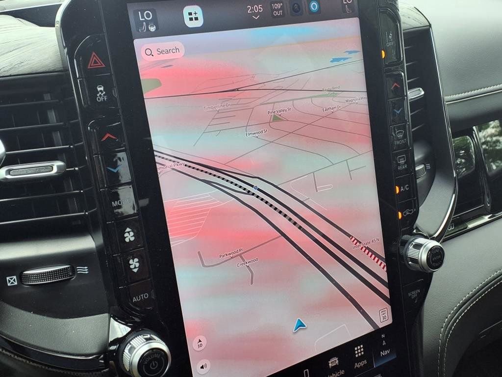 New 2025 RAM 3500 Limited image 4