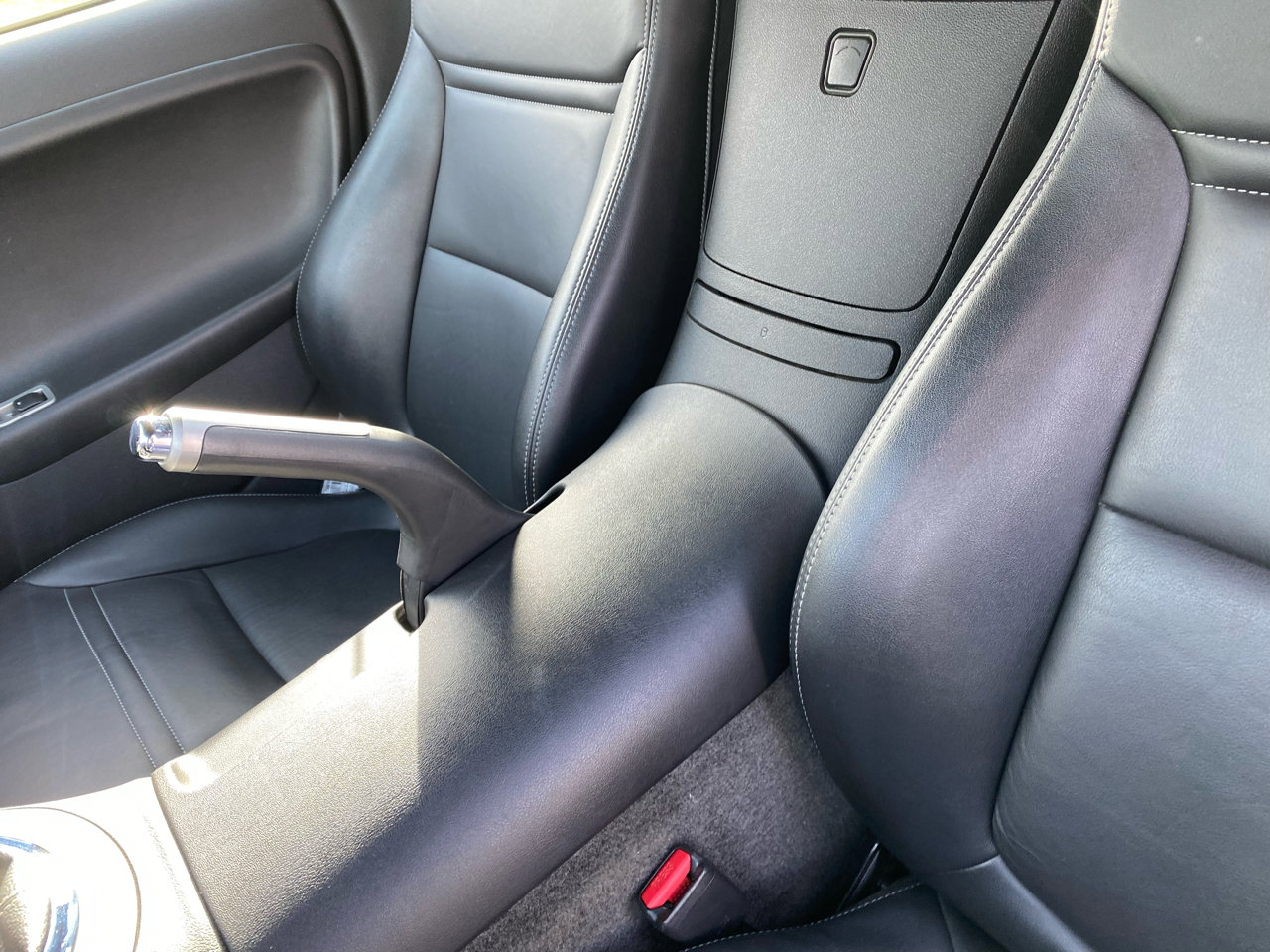 Used 2007 Pontiac Solstice Convertible w/ Premium Package image 34