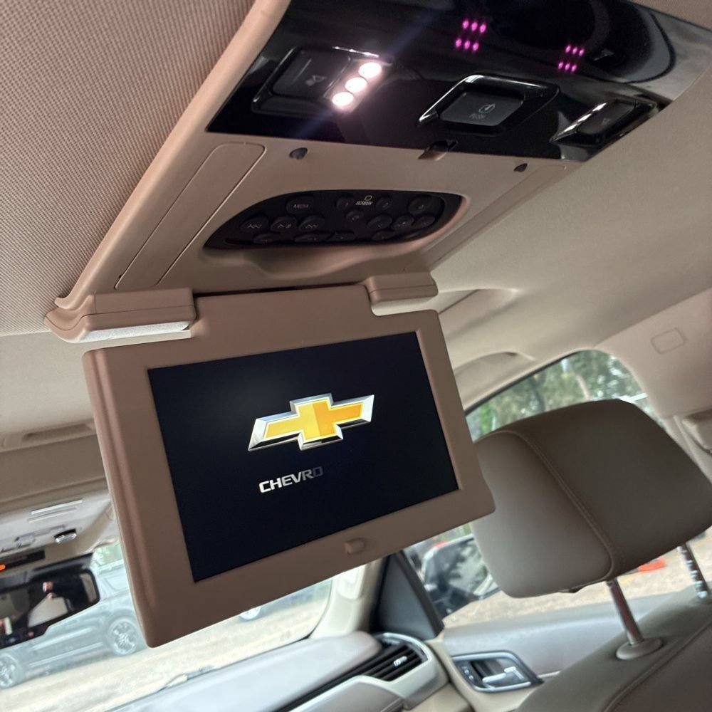 Used 2017 Chevrolet Tahoe Premier AWD/4WD image 13