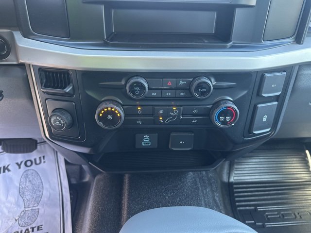 New 2025 Ford F250 XL image 24