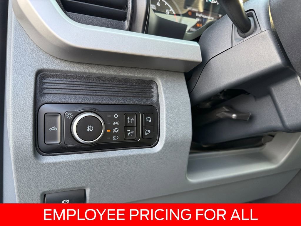 New 2026 Ford F350 XLT w/ 360-Degree Camera Package AWD/4WD image 24