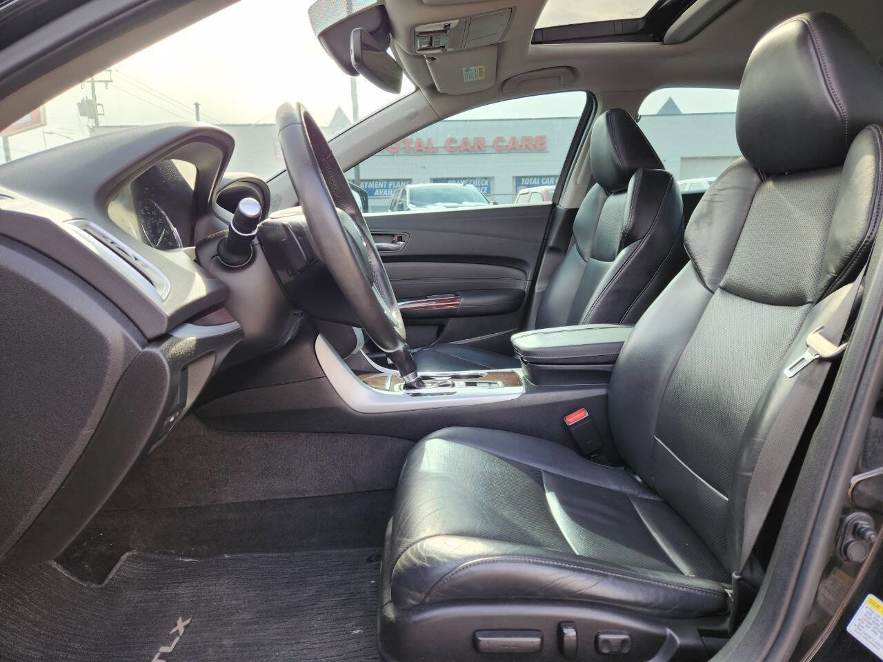 Used 2017 Acura TLX w/Tech 4dr Sedan w/Technology image 11