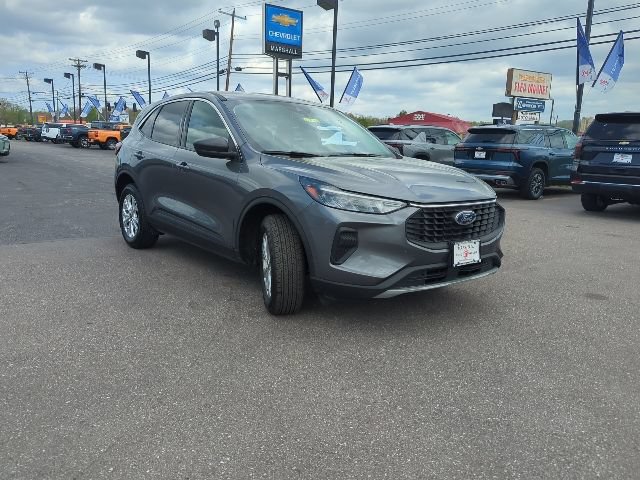 Used 2024 Ford Escape Active AWD/4WD image 4