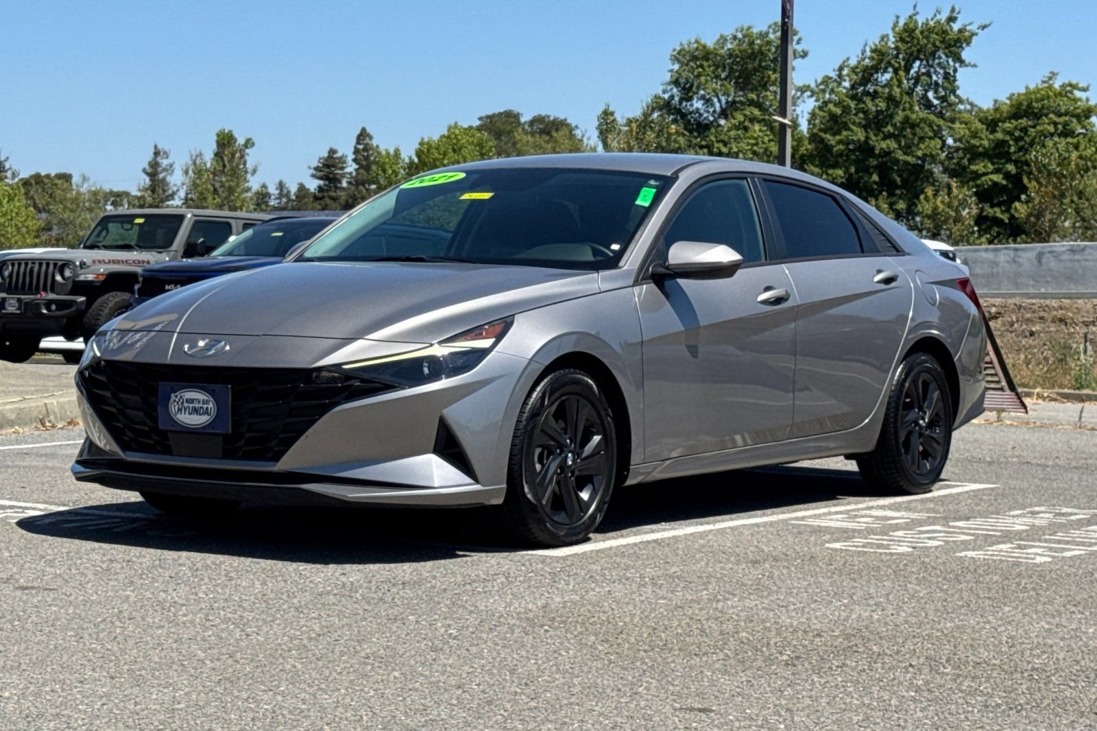 Used 2021 Hyundai Elantra SEL w/ Convenience Package FWD image 8