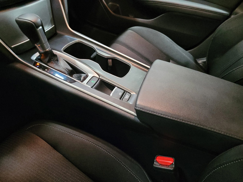 Used 2019 Honda Accord EX image 26