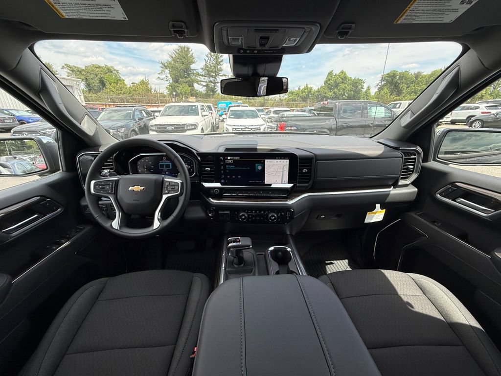 New 2026 Chevrolet Silverado 1500 LT w/ Z71 Off-Road Package AWD/4WD image 26