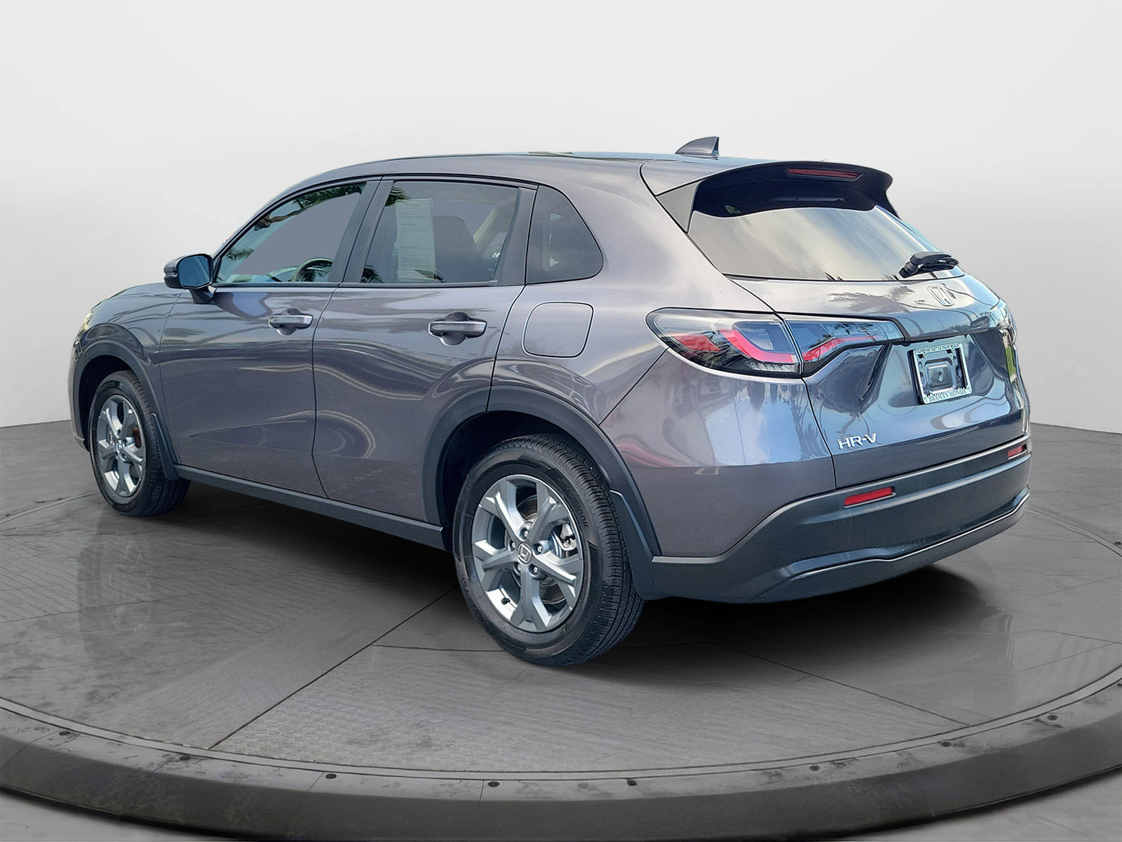 Certified 2026 Honda HR-V LX image 4