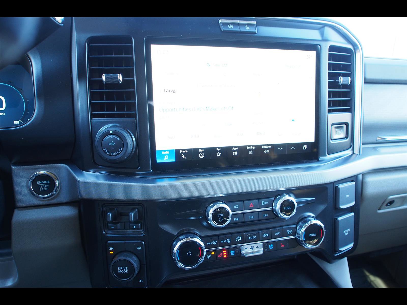 Used 2026 Ford F450 Platinum w/ Platinum Plus Package image 26