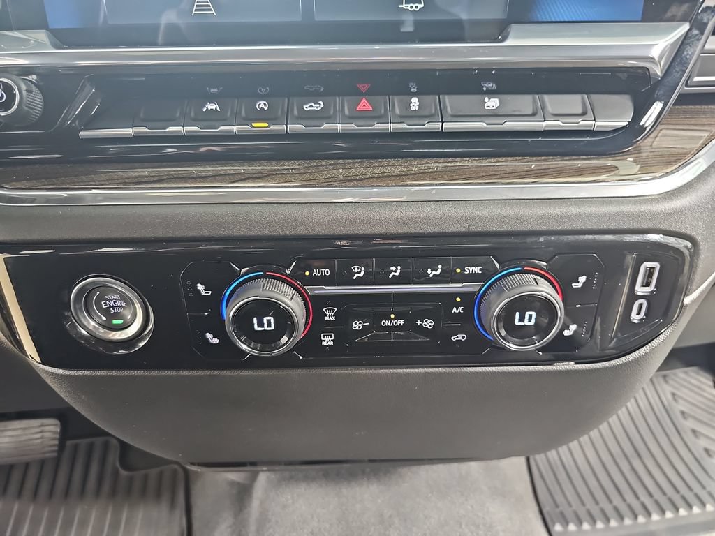 Certified 2024 Chevrolet Silverado 1500 LT AWD/4WD image 28