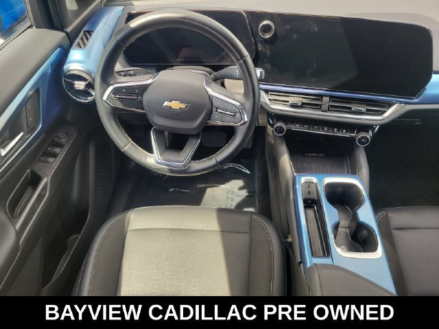 Used 2025 Chevrolet Equinox EV LT w/ Convenience Package FWD image 16