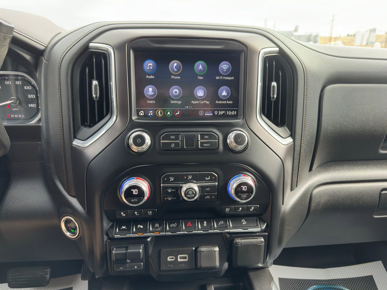 Used 2020 GMC Sierra 1500 AT4 w/ AT4 Premium Package AWD/4WD image 5