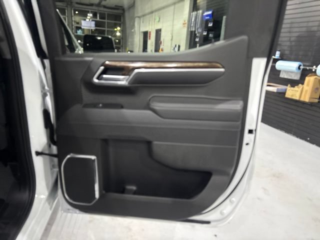 Certified 2025 GMC Sierra 1500 SLE w/ Preferred Package AWD/4WD image 36
