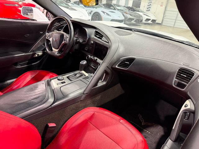 Used 2016 Chevrolet Corvette Stingray Coupe RWD image 10