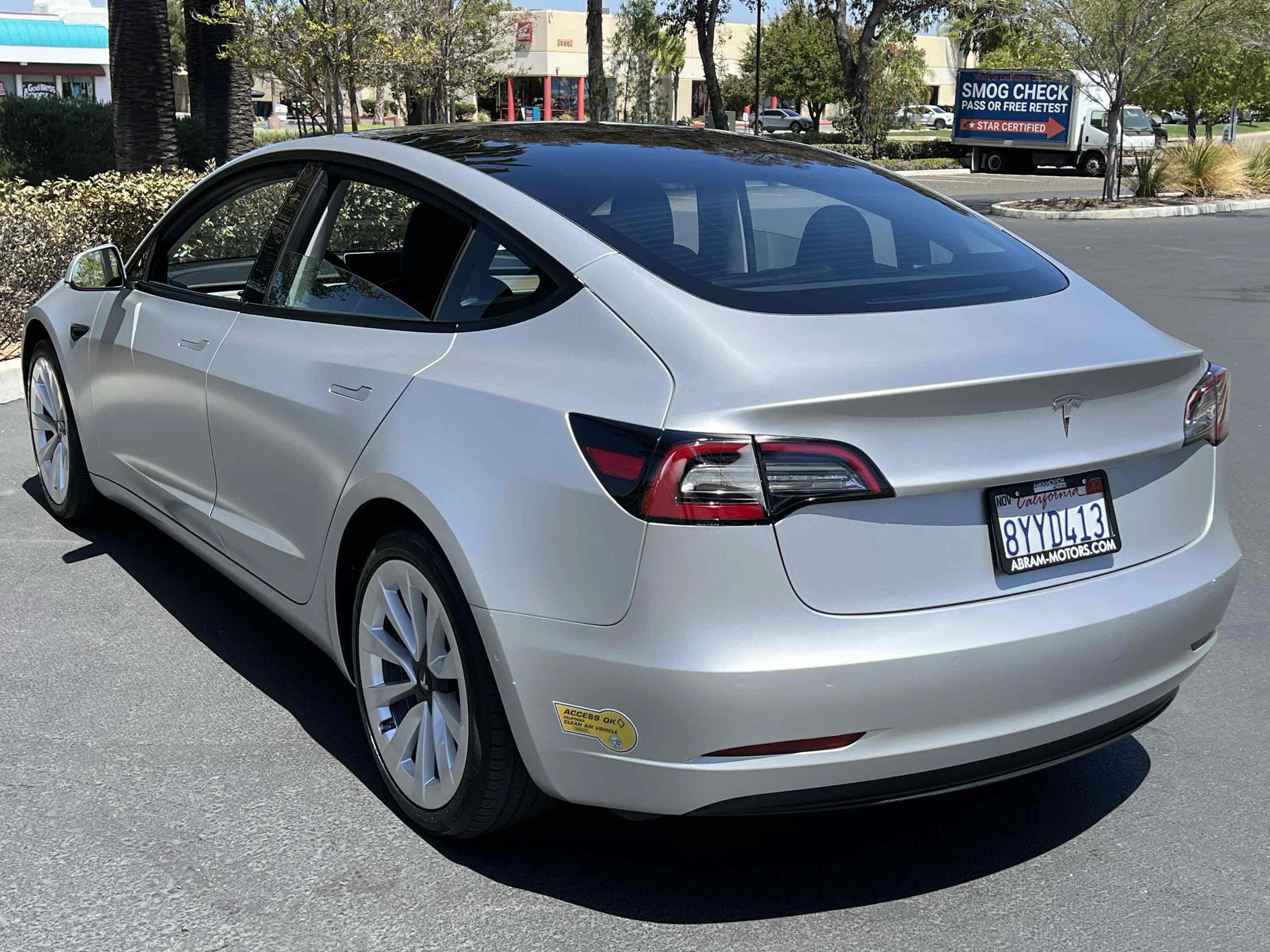 Used 2021 Tesla Model 3 Long Range AWD/4WD image 2