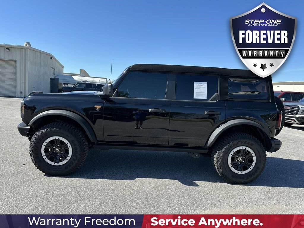 Used 2024 Ford Bronco Badlands w/ Sasquatch Package AWD/4WD image 4