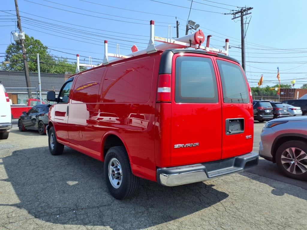 Used 2020 GMC Savana 3500 w/ Driver Convenience Package image 5