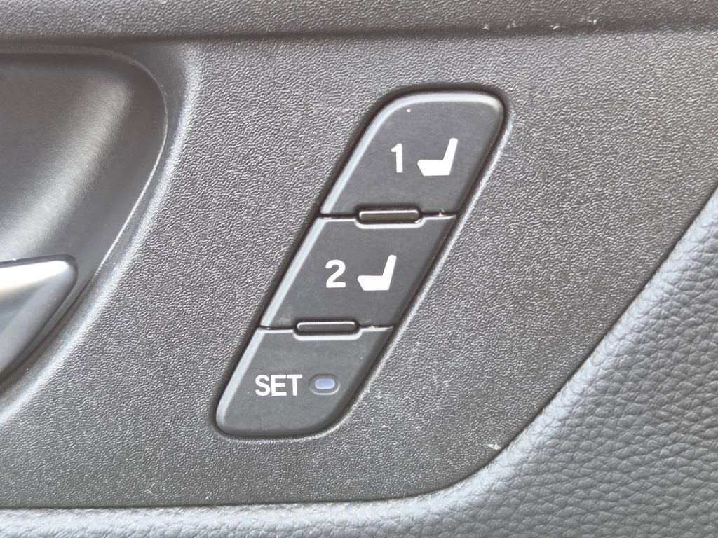 Certified 2024 Honda CR-V Sport-L image 16